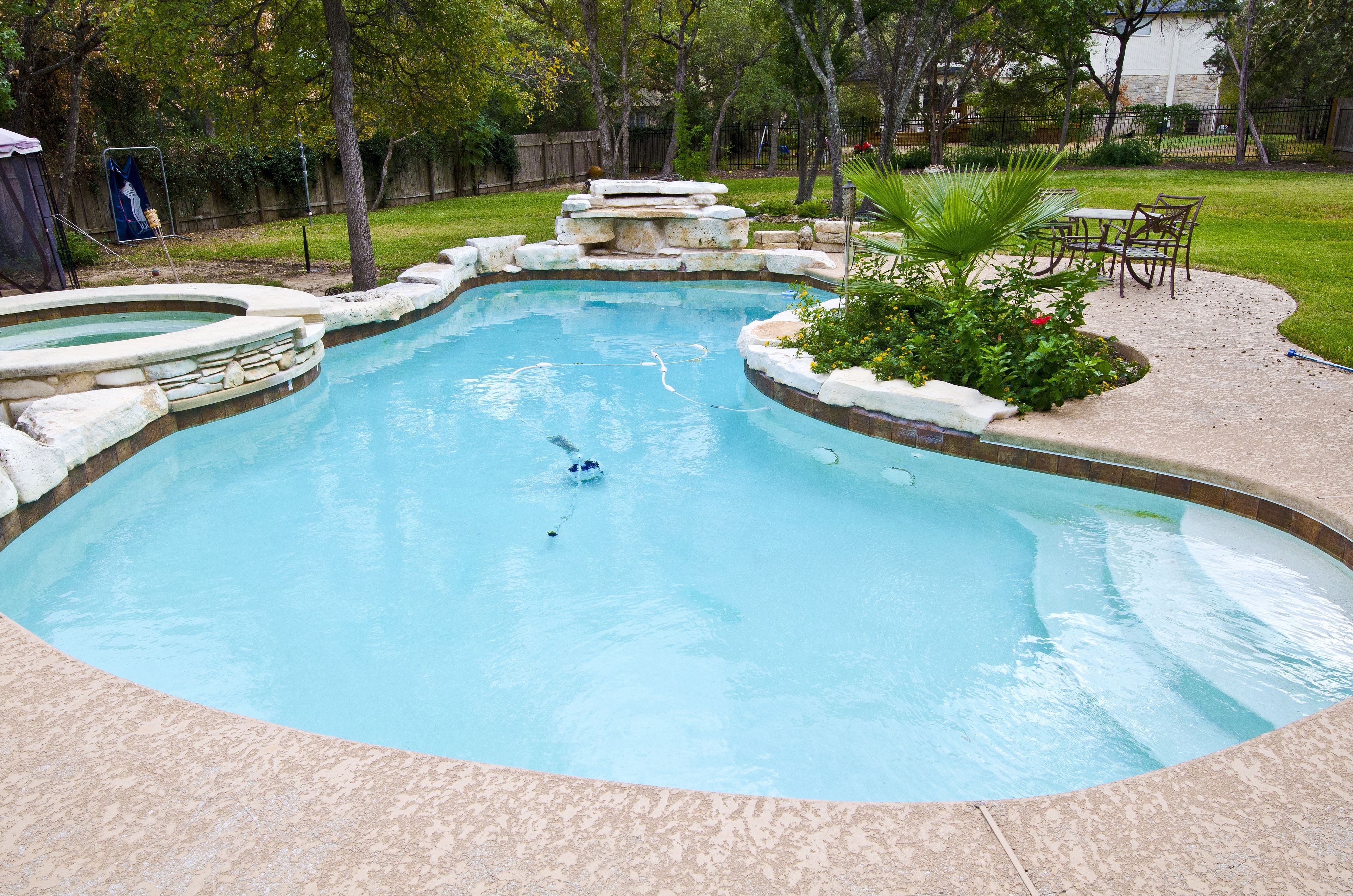 How to Find the Best Pool Contractors in Orange County?