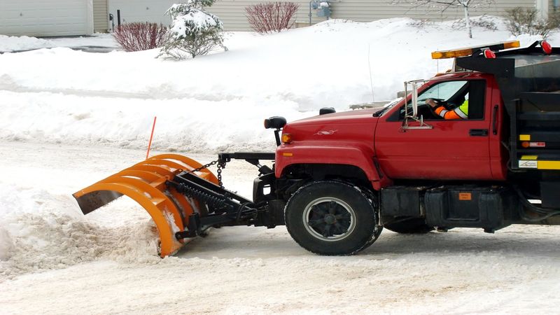 3 Things to Consider When Choosing a Snow Plow for Your PA Vehicle