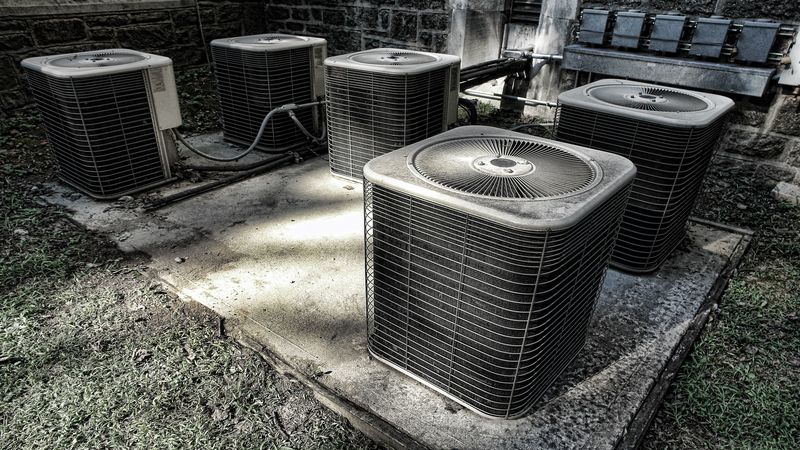 Know When You Air Conditioner in Lakeland, FL, Needs to Be Repaired