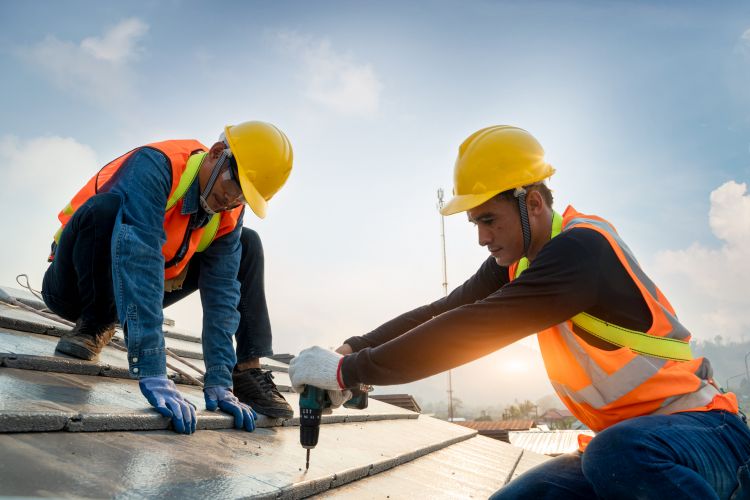 Top Questions to Ask When Hiring a Roofing Contractor in Chesapeake, VA